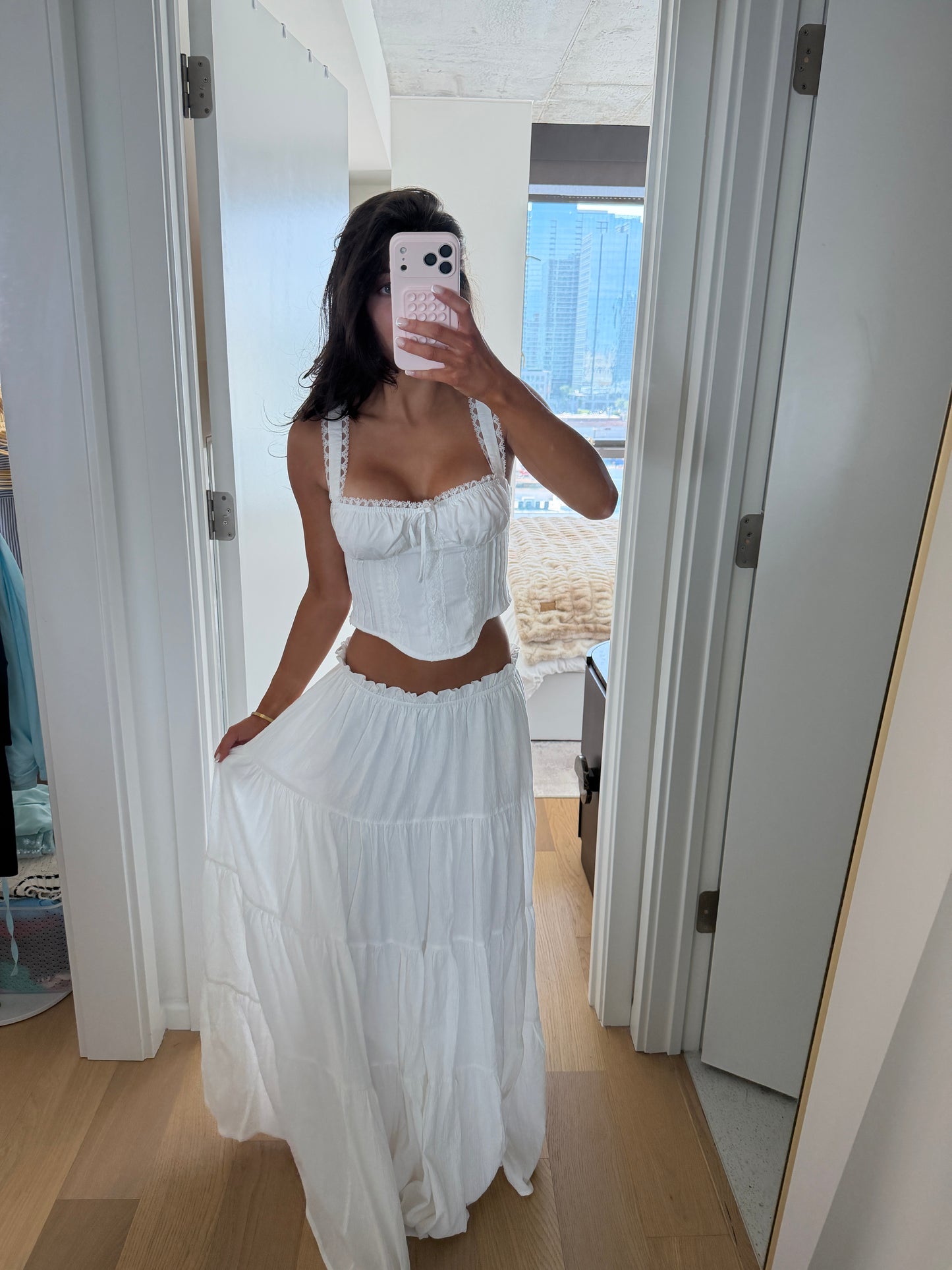 White Set