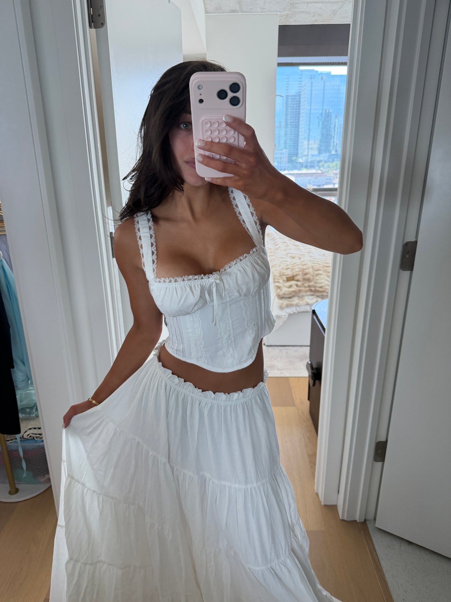 White Set