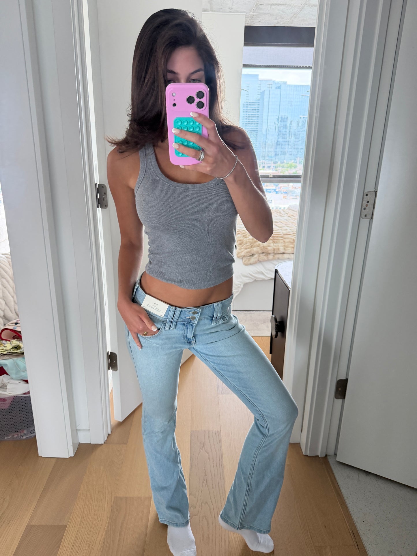 Low rise jeans